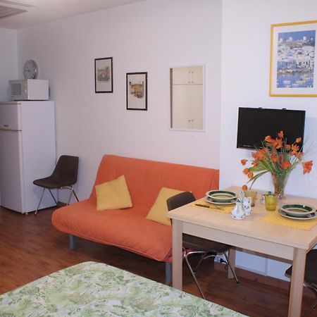 Nice Apartment In Taormina Bagian luar foto